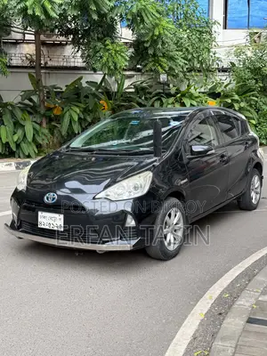 Toyota Aqua 2013 Black