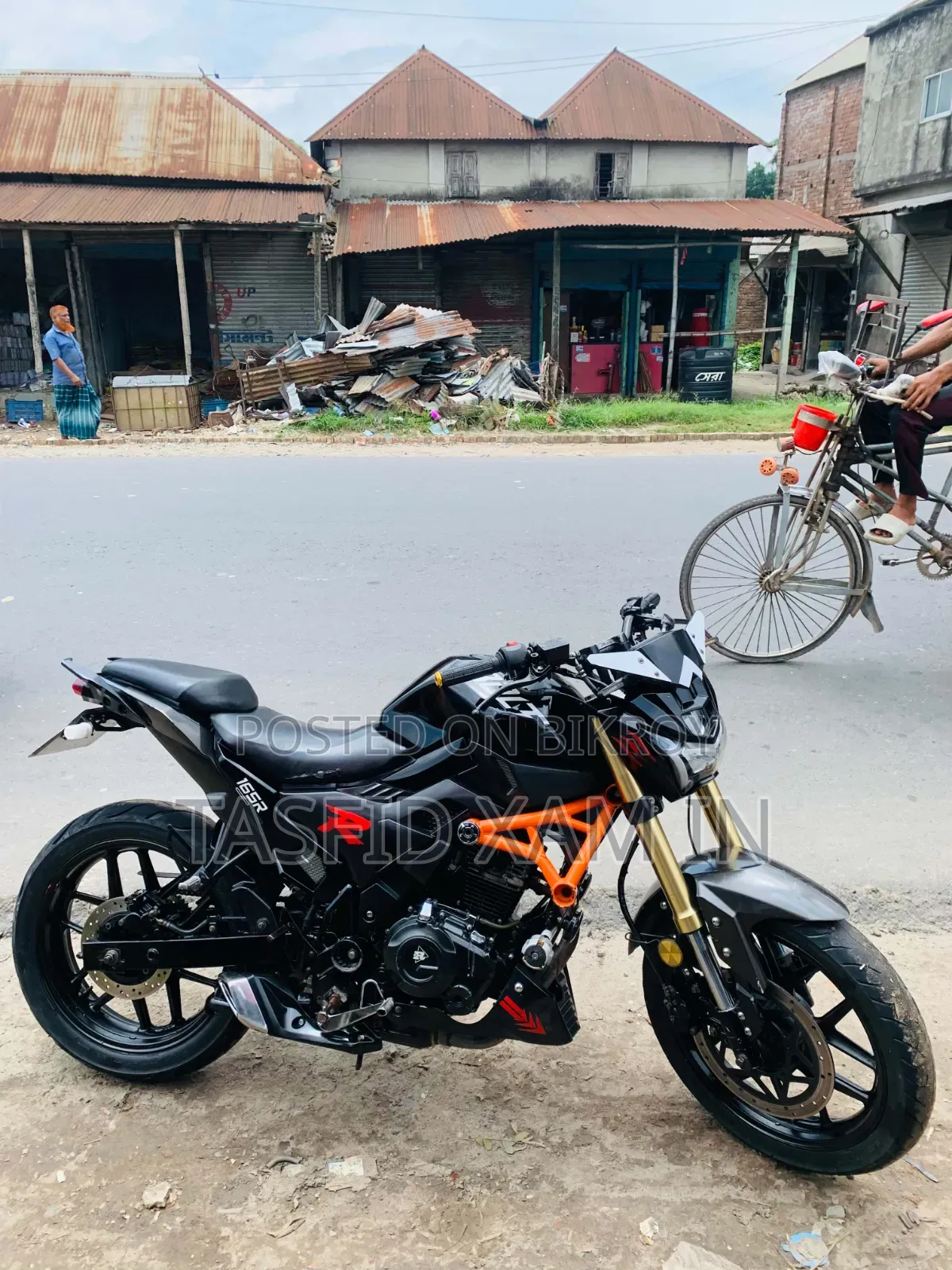 Runner Bolt 165R 2021 Black