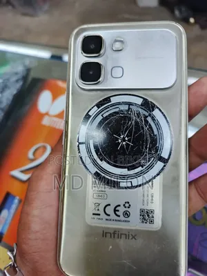 ইনফিনিক্স নোট এজ ১২৮ জিবি