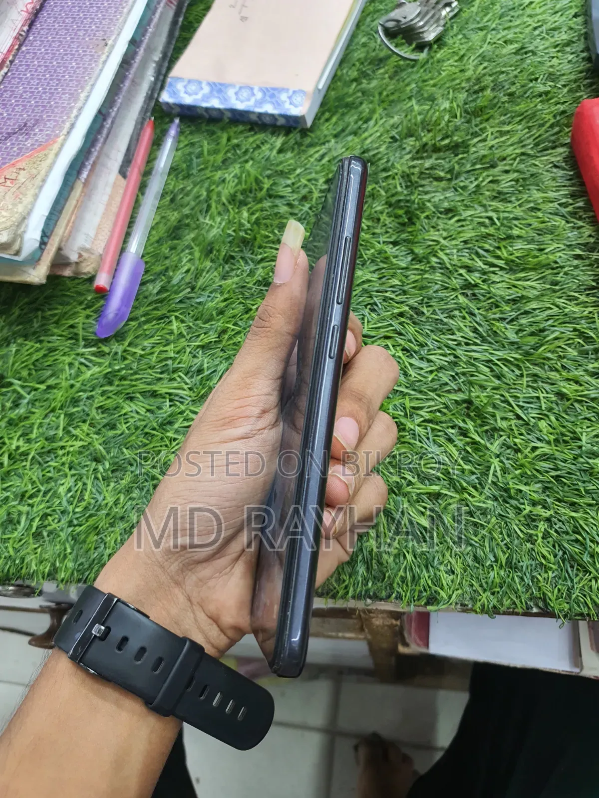 রিয়েলমি ৮ ৫জি ৬৪ জিবি রেড