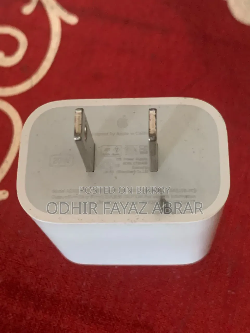 Original Apple Adapter