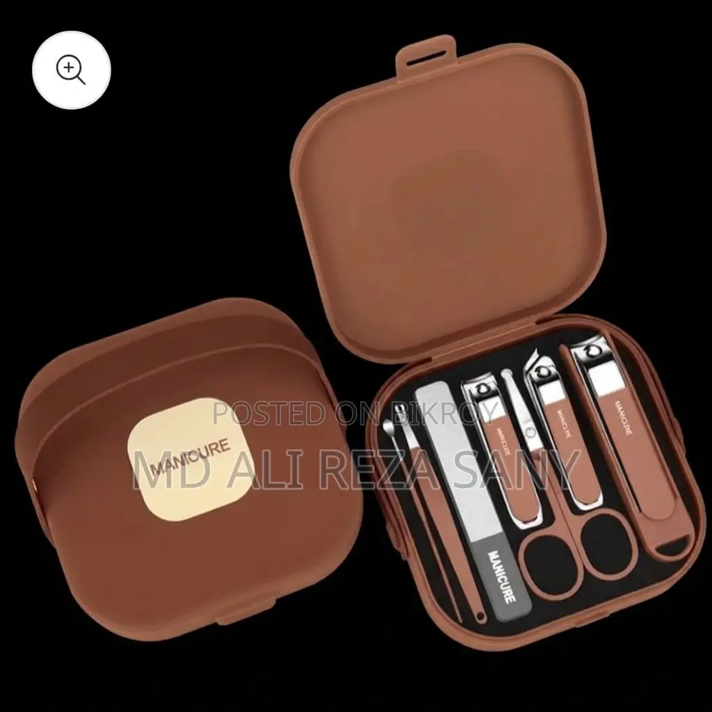 Premium 7-in-1 Manicure Pedicure Grooming Kit - Leatherette Box
