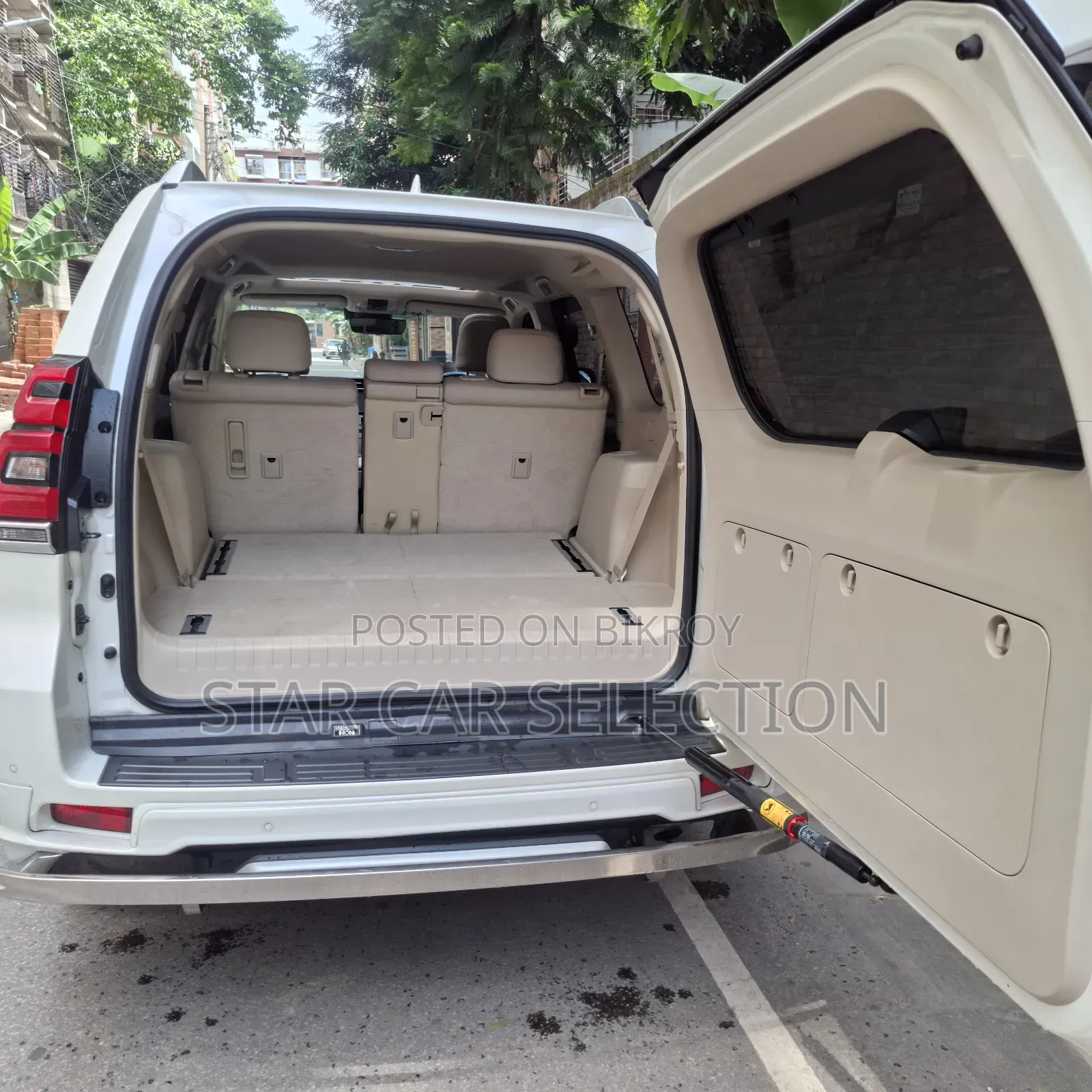 Toyota Land Cruiser Prado 2017 Pearl