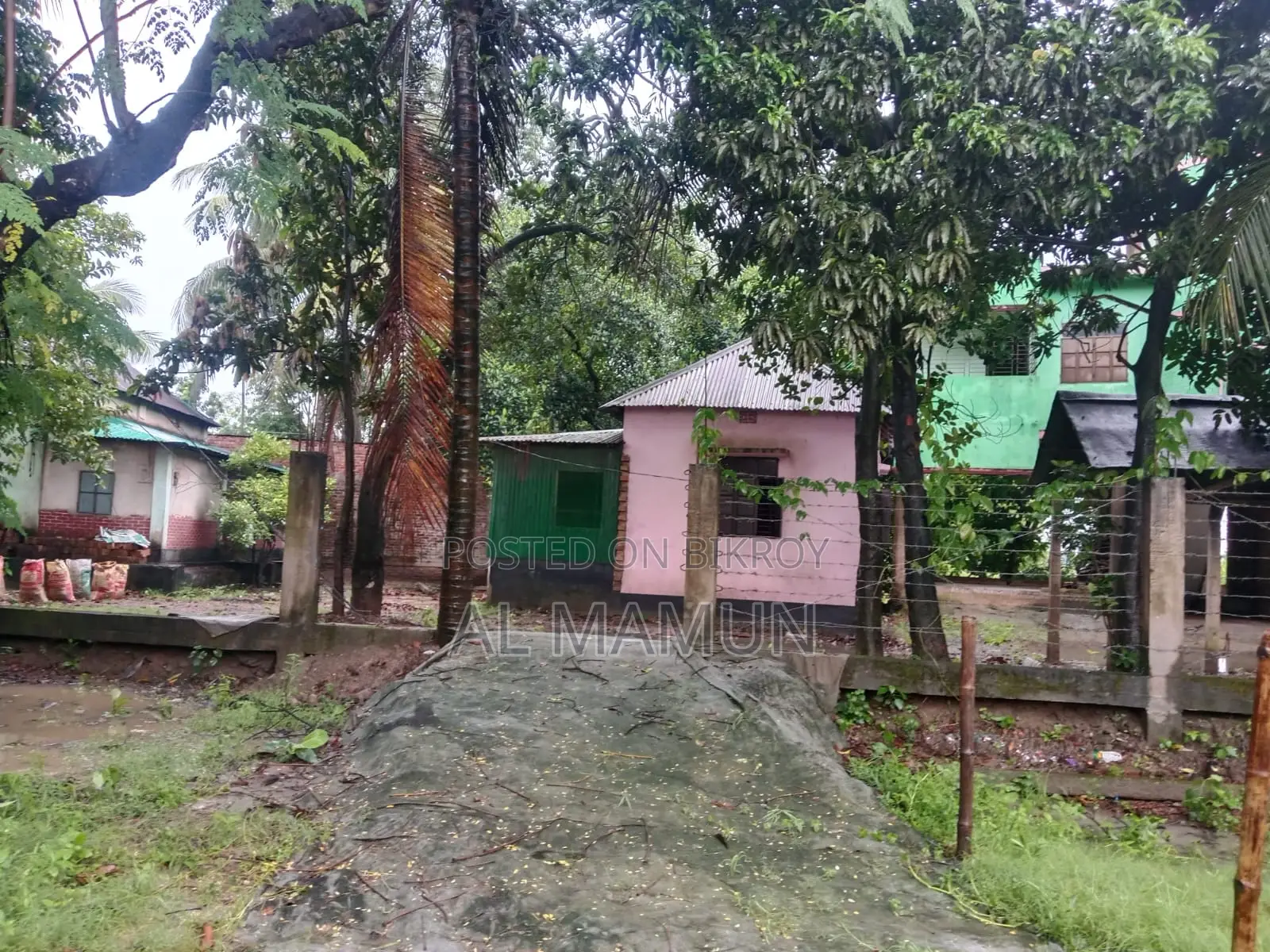 পূর্বাচল সংলগ্ন ৬৬ কাঠা জমি বিক্রি