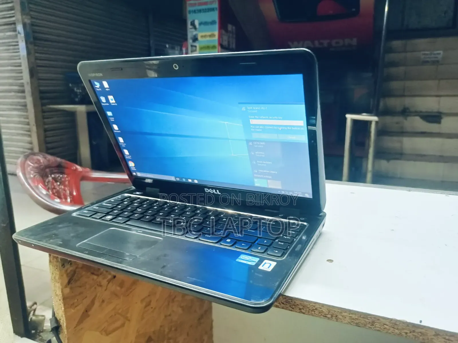 ল্যাপটপ ডেল ইন্সপায়রন ১৪ ৪জিবি ইন্টেল কোর আই৩ এইচডিডি ৫০০জিবি