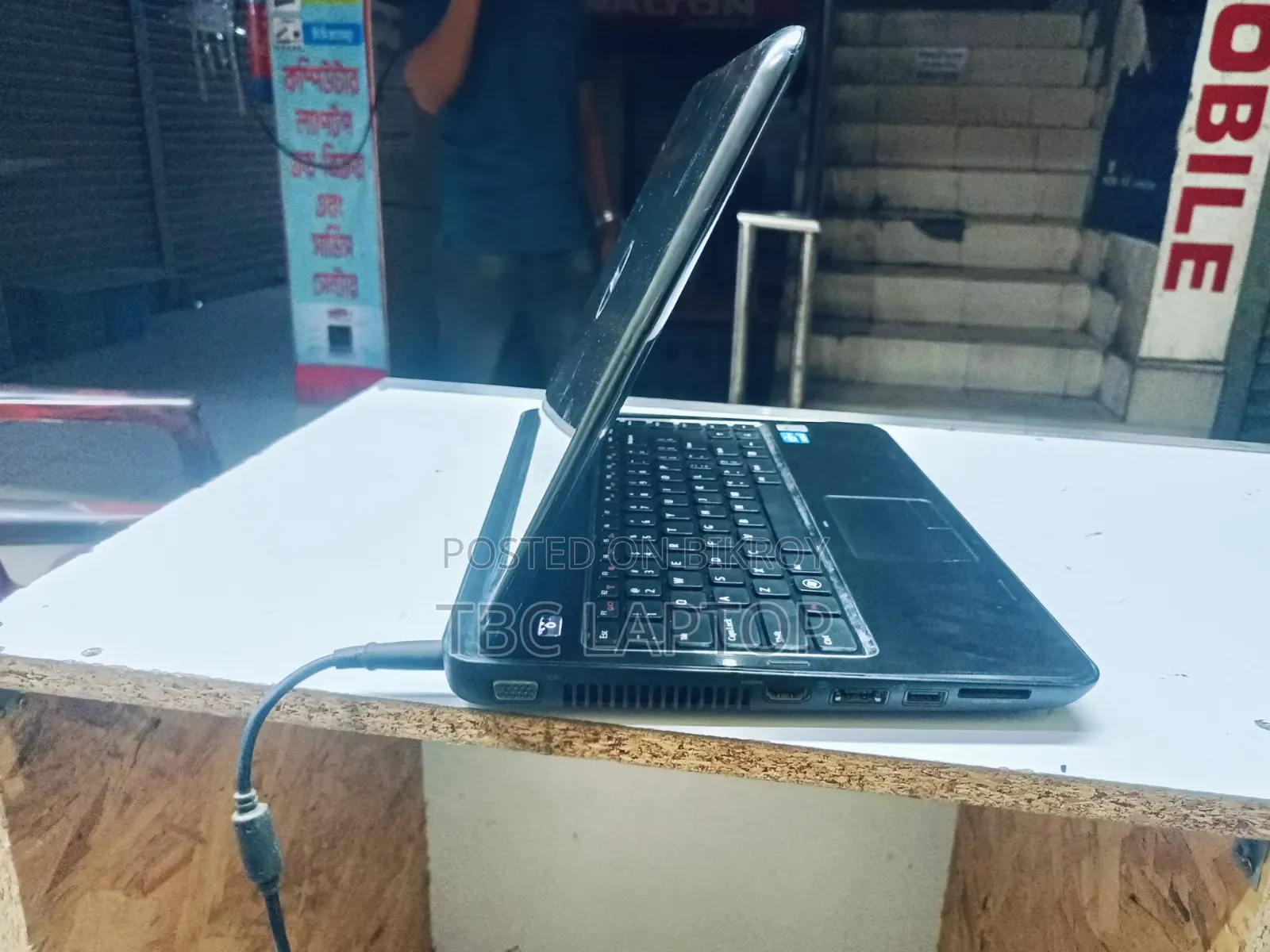 ল্যাপটপ ডেল ইন্সপায়রন ১৪ ৪জিবি ইন্টেল কোর আই৩ এইচডিডি ৫০০জিবি