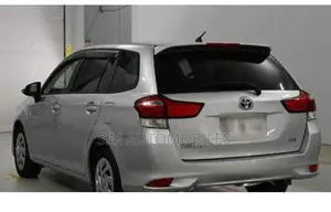 Toyota Corolla Fielder 1.5 Petrol All-Wheel Drive 2021 Silver