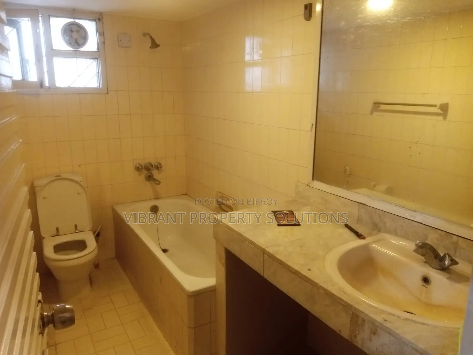 6-Bedroom Apartment in Uttara for rent