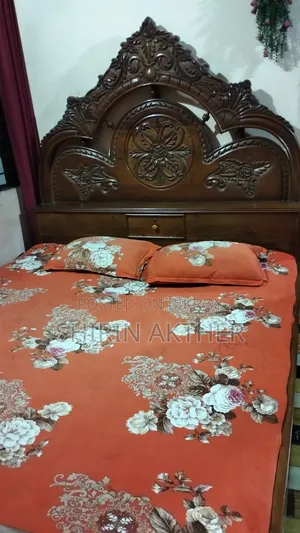 কাঠাল কাঠের বক্স খাট