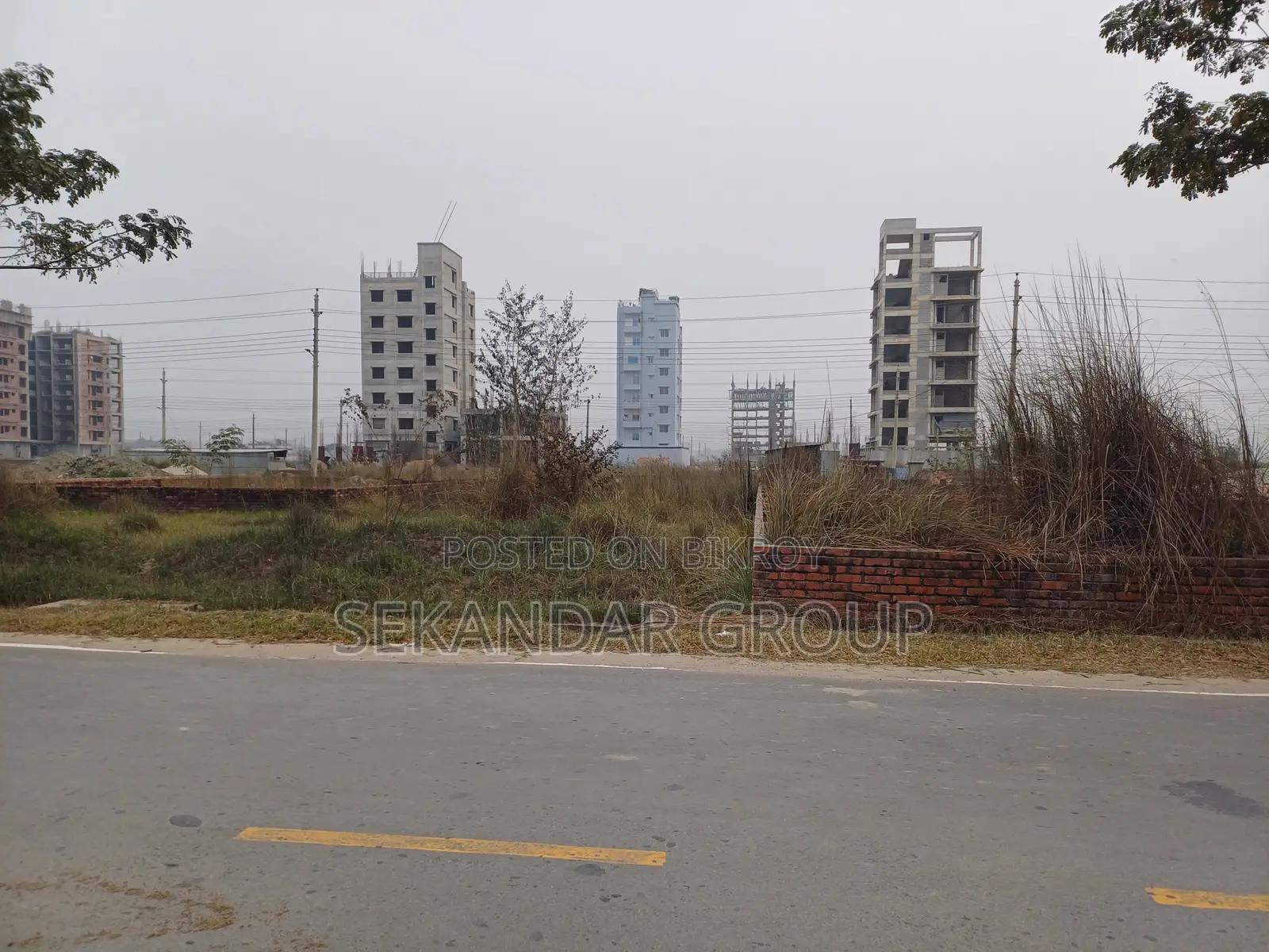 South Facing 4 Katha Plot @Block-M