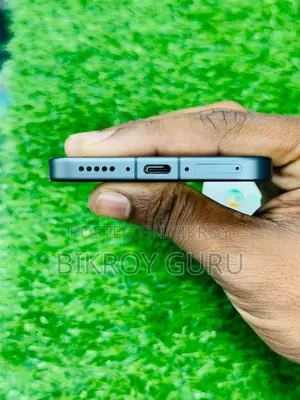 ভিভো এক্স৩০০ প্রো ২৫৬ জিবি গ্রাফাইট