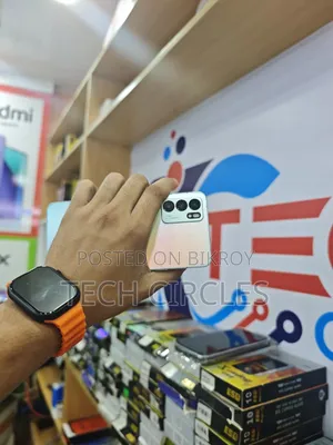 Oppo Reno6 5G 128 GB Gold