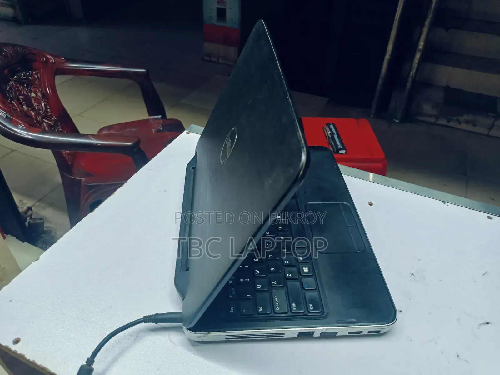 ল্যাপটপ ডেল ইন্সপায়রন ১৪ ৪জিবি ইন্টেল কোর আই৩ এইচড্ডি ৫০০জিবি
