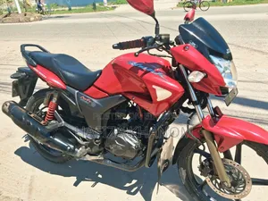 Hero Hunk 2005 Red
