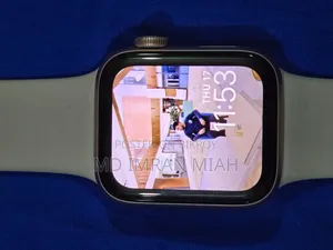 Apple Watch SE (1st Generation)