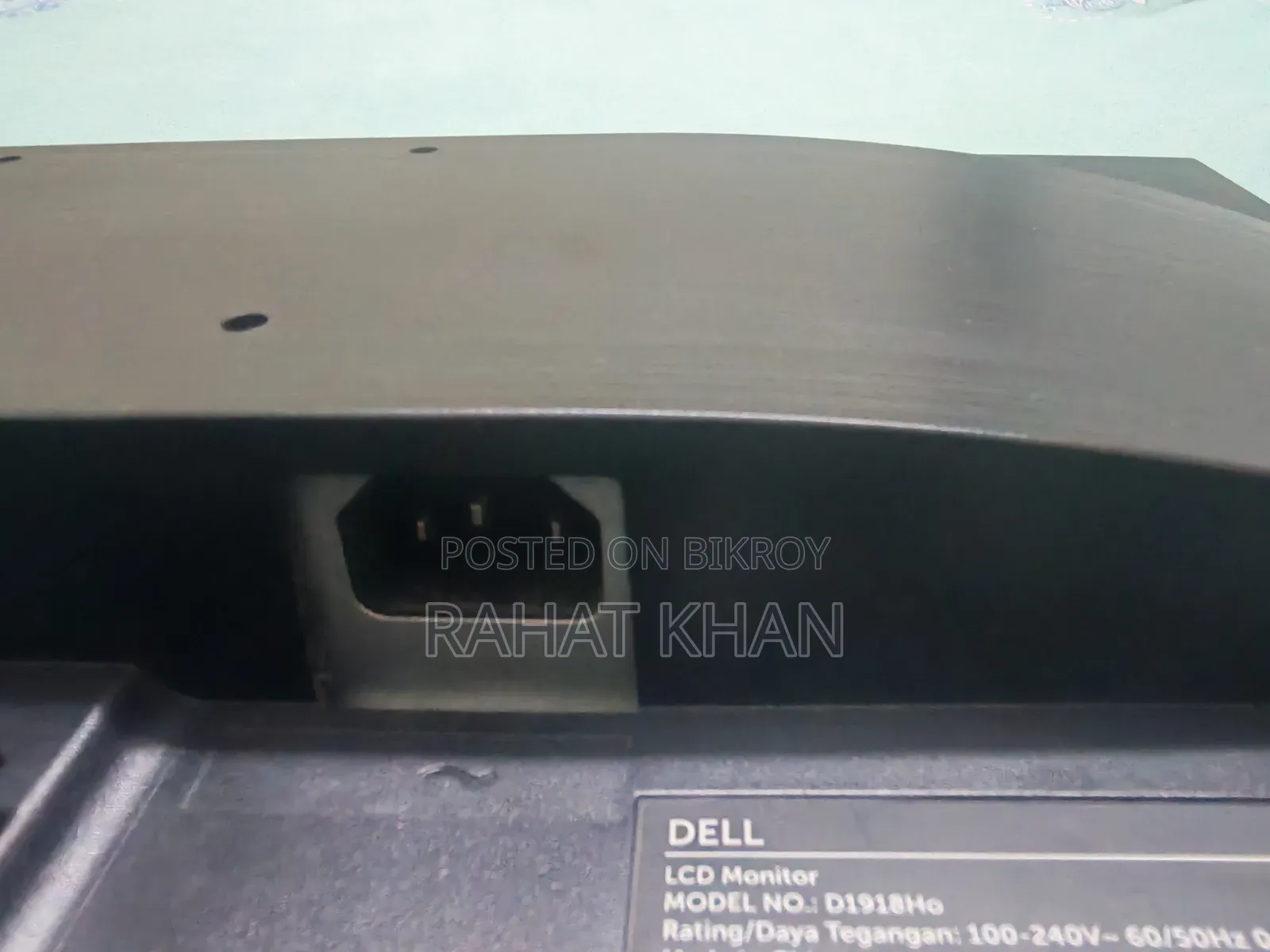 Dell 18.5 Inch Monitor (VGA+HDMI)