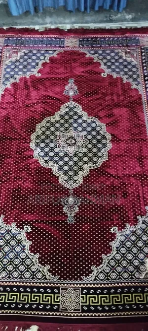 Drawing Room Carpet (9 feet / 6 feet)