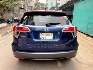 Honda Vezel 1.5 Two-Wheel Drive 2014 Blue