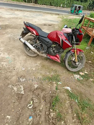 TVS Apache RTR 160 2V 2018 Red