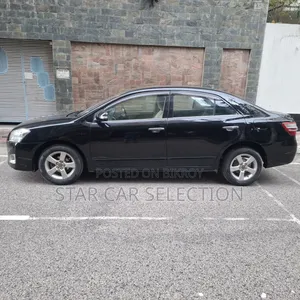 Toyota Premio 2011 Black