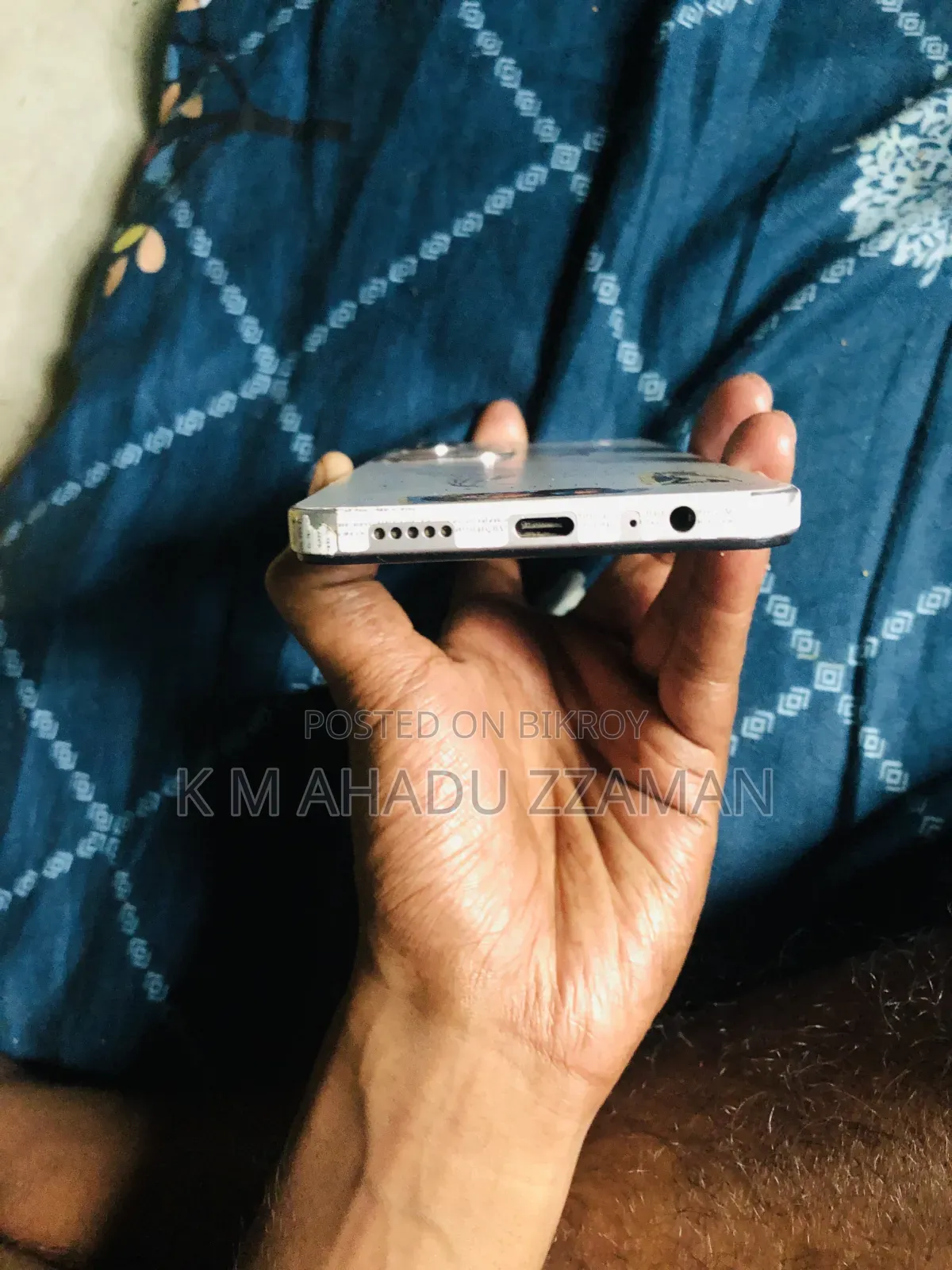 Vivo Y19s 128 GB Silver