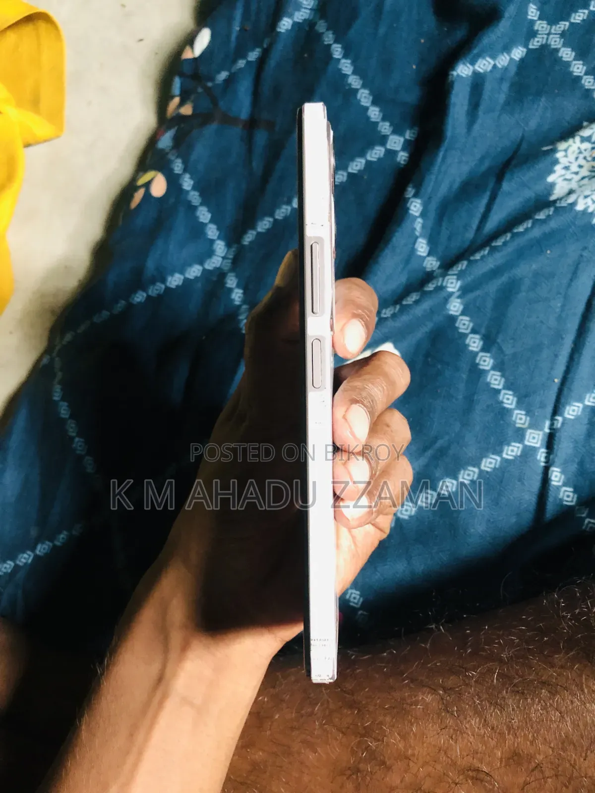 Vivo Y19s 128 GB Silver