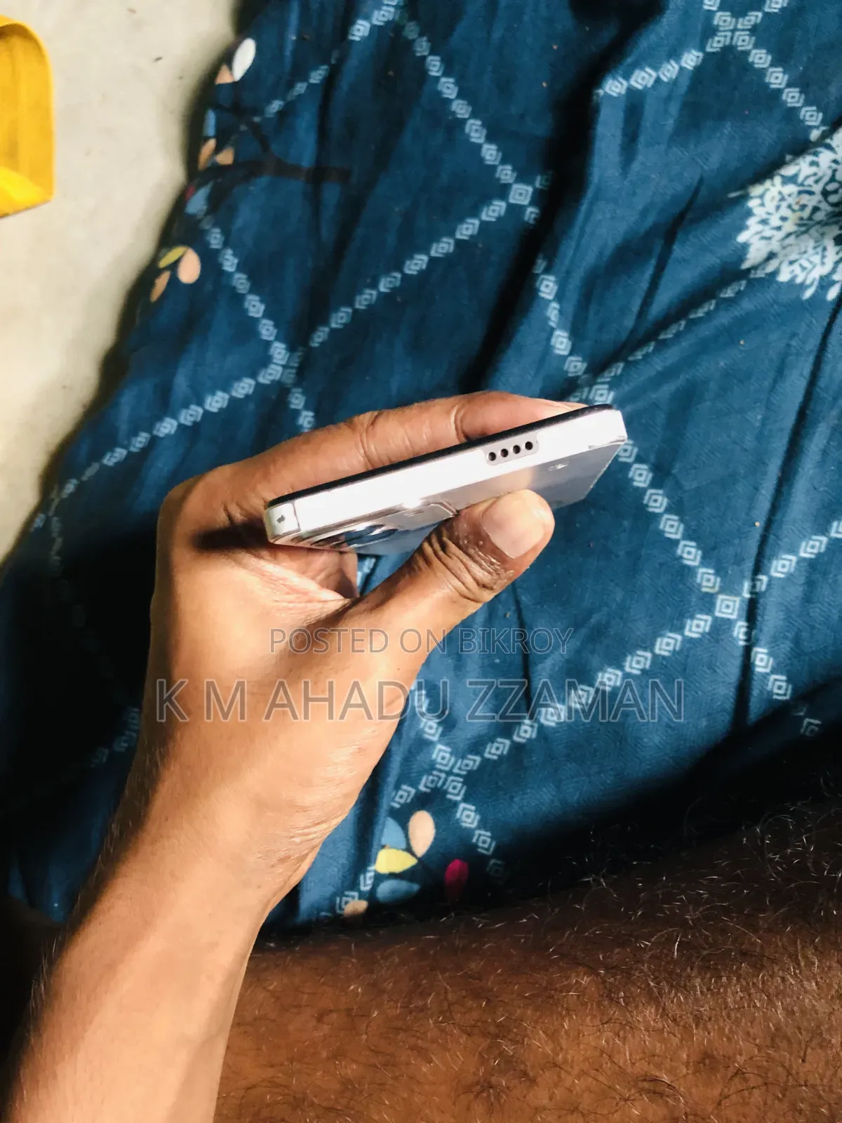 Vivo Y19s 128 GB Silver