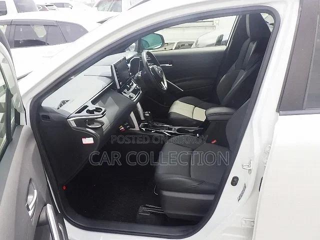 Toyota Corolla Cross 1.8 Hybrid FWD 2022 Pearl