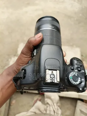 ডিএসএলআর ক্যামেরা ৬০০ডি ক্যানন