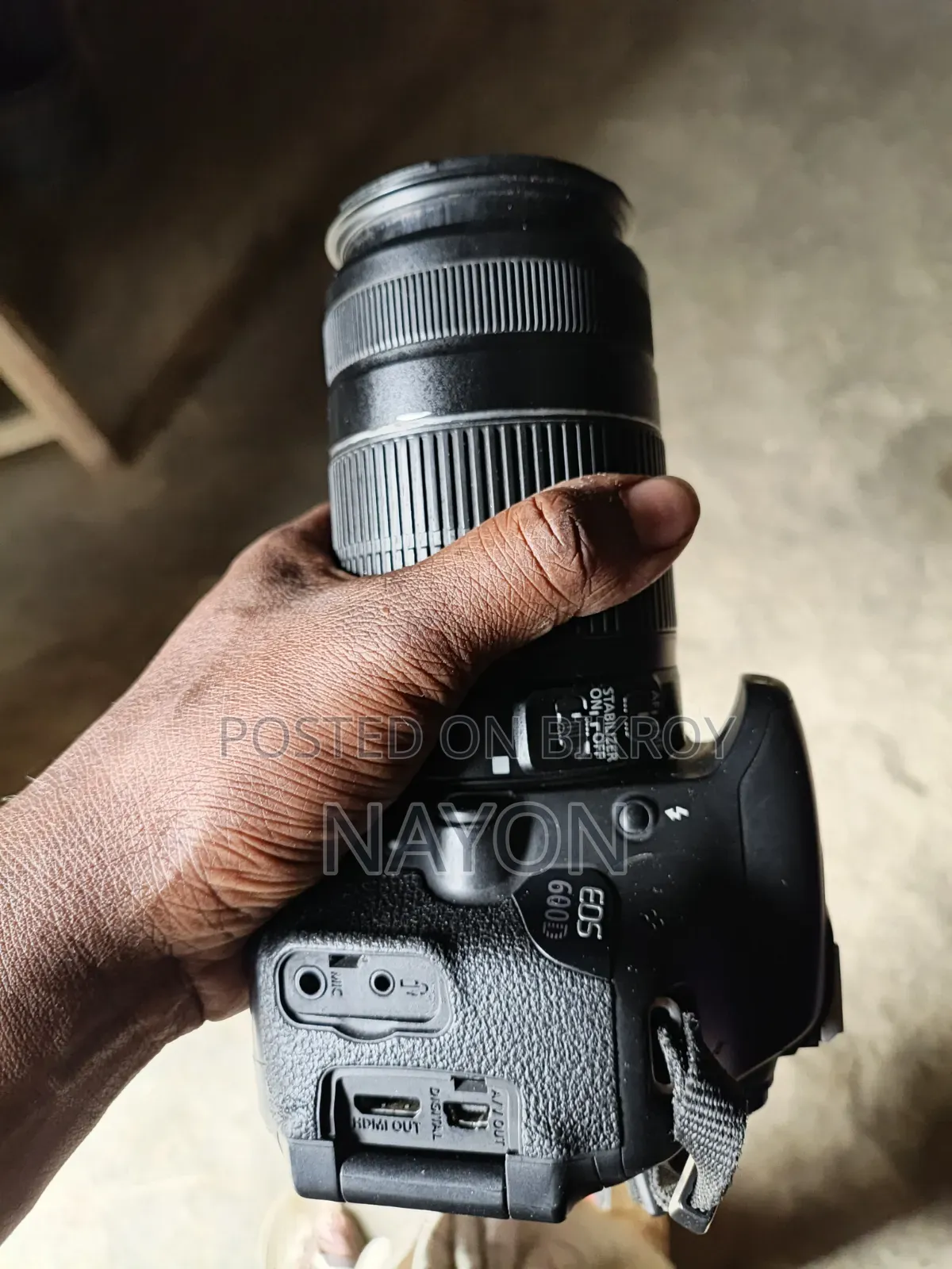 ডিএসএলআর ক্যামেরা ৬০০ডি ক্যানন
