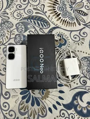 Vivo iQOO 10 256 GB White