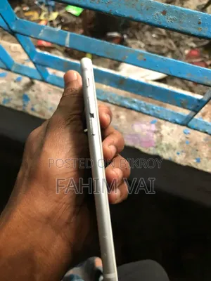 অ্যাপল iPhone 6s ৬৪ জিবি গ্রে