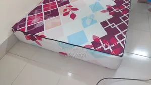Square Semi Double Mattress