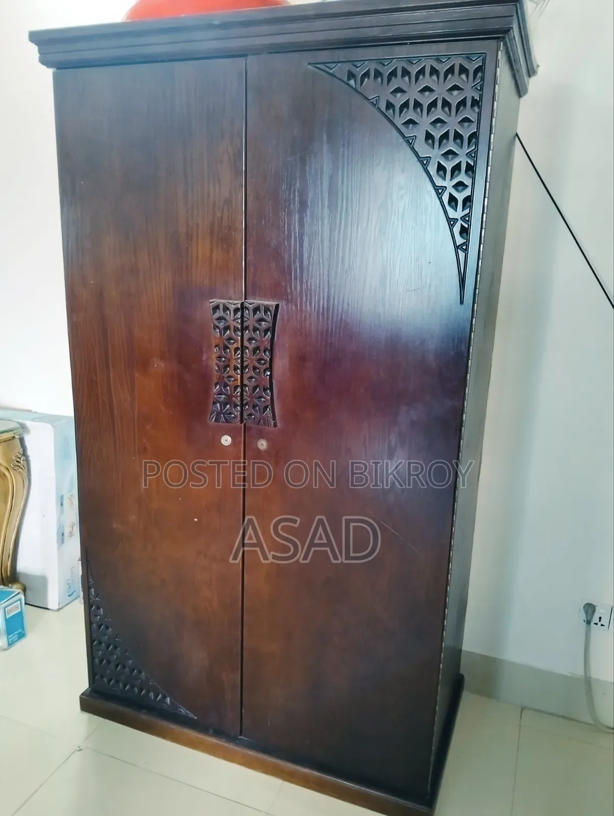 বারমাটিক ভিনিয়ার বোর্ড আলমারি