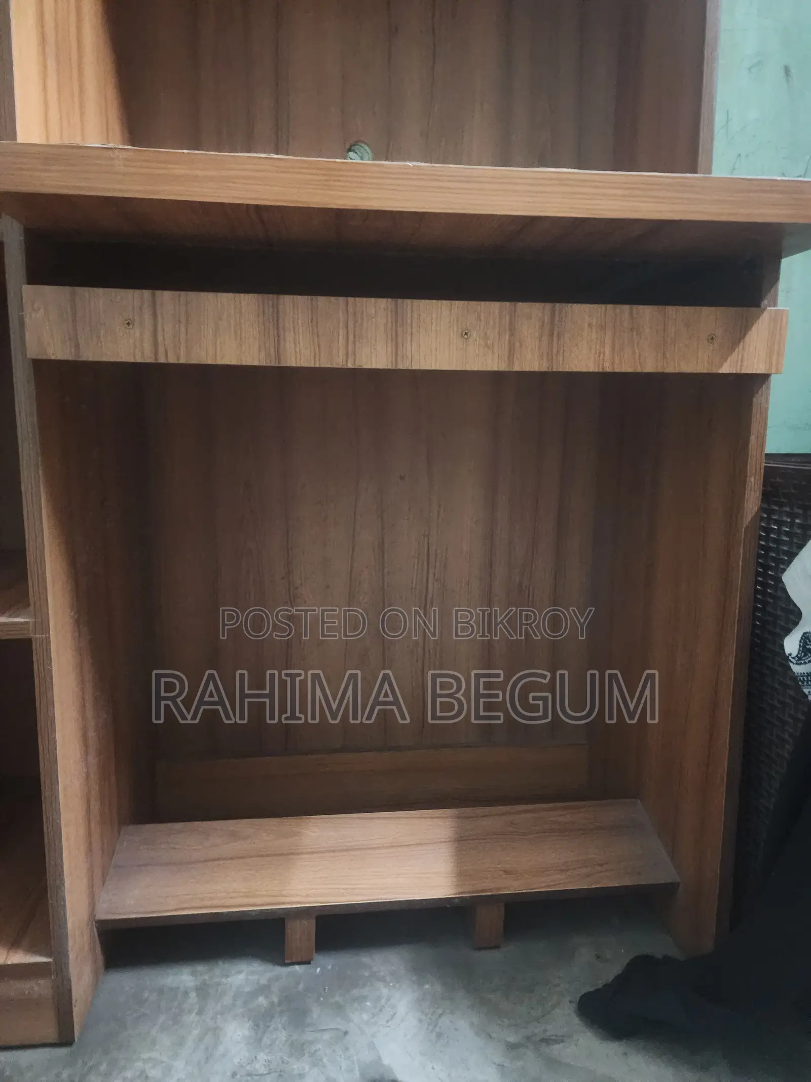 Reading and Computer Table