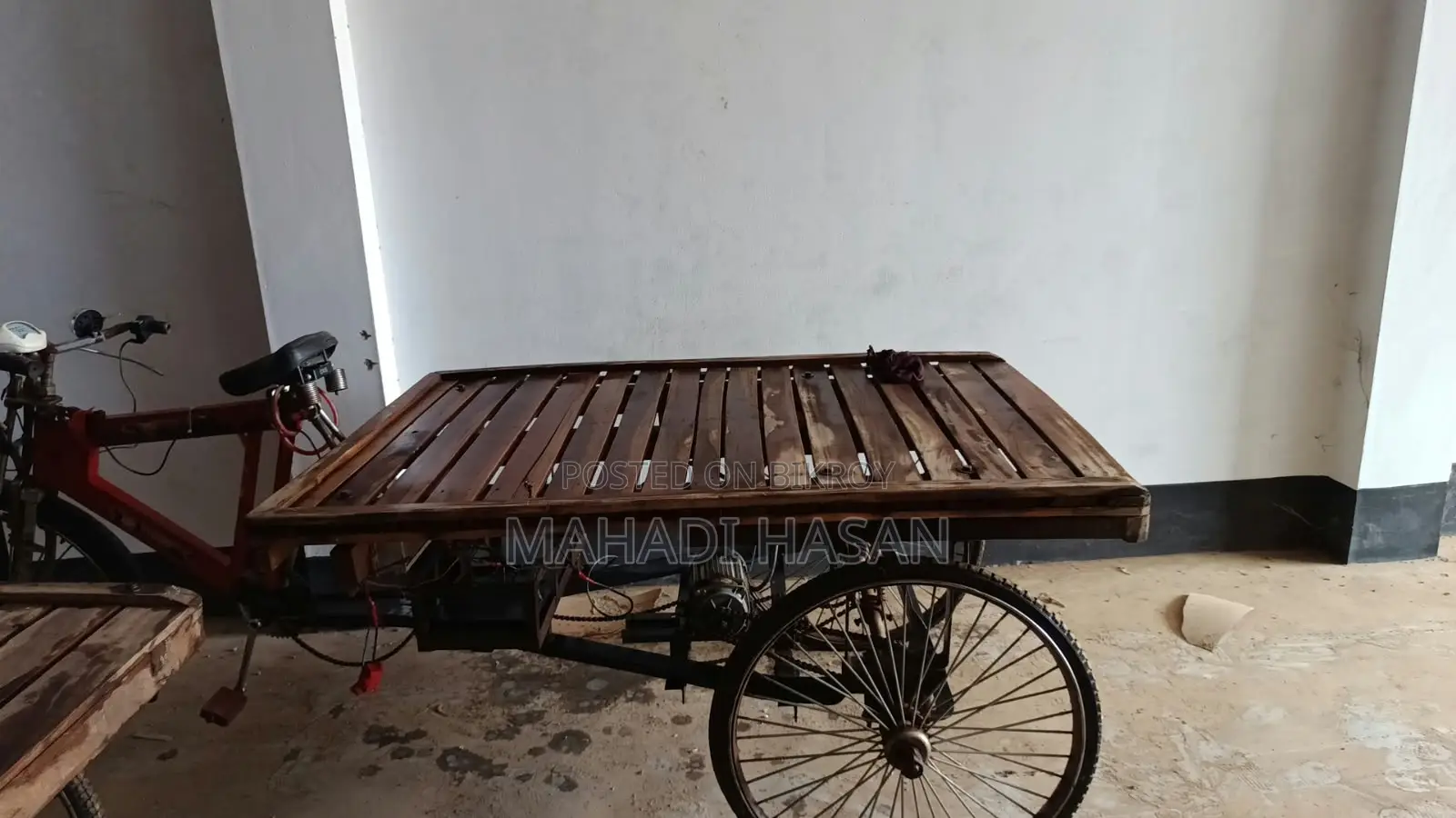 Bajaj Discover 100 2025