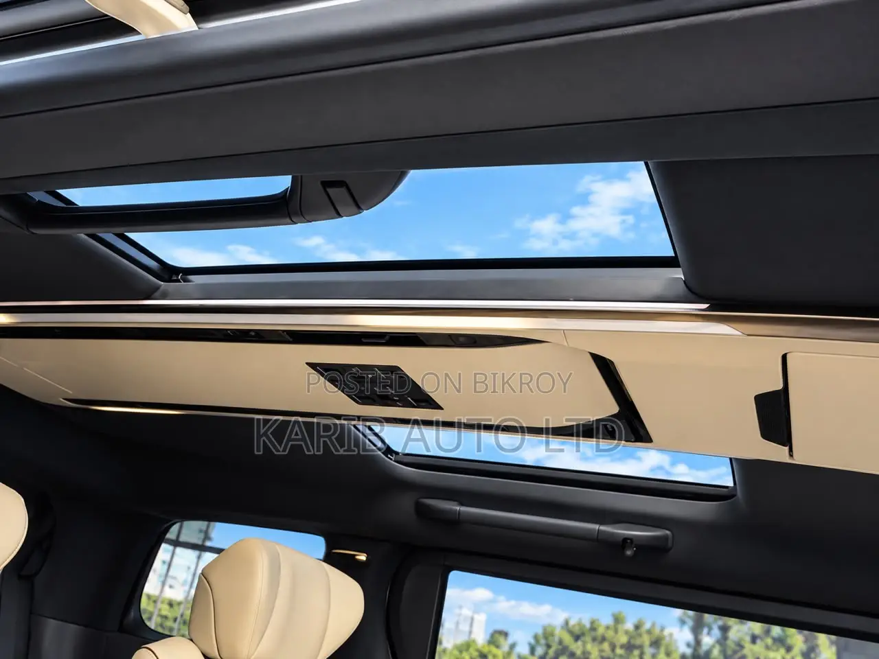 Toyota Alphard 2.5 Hybrid AWD 2023 Pearl