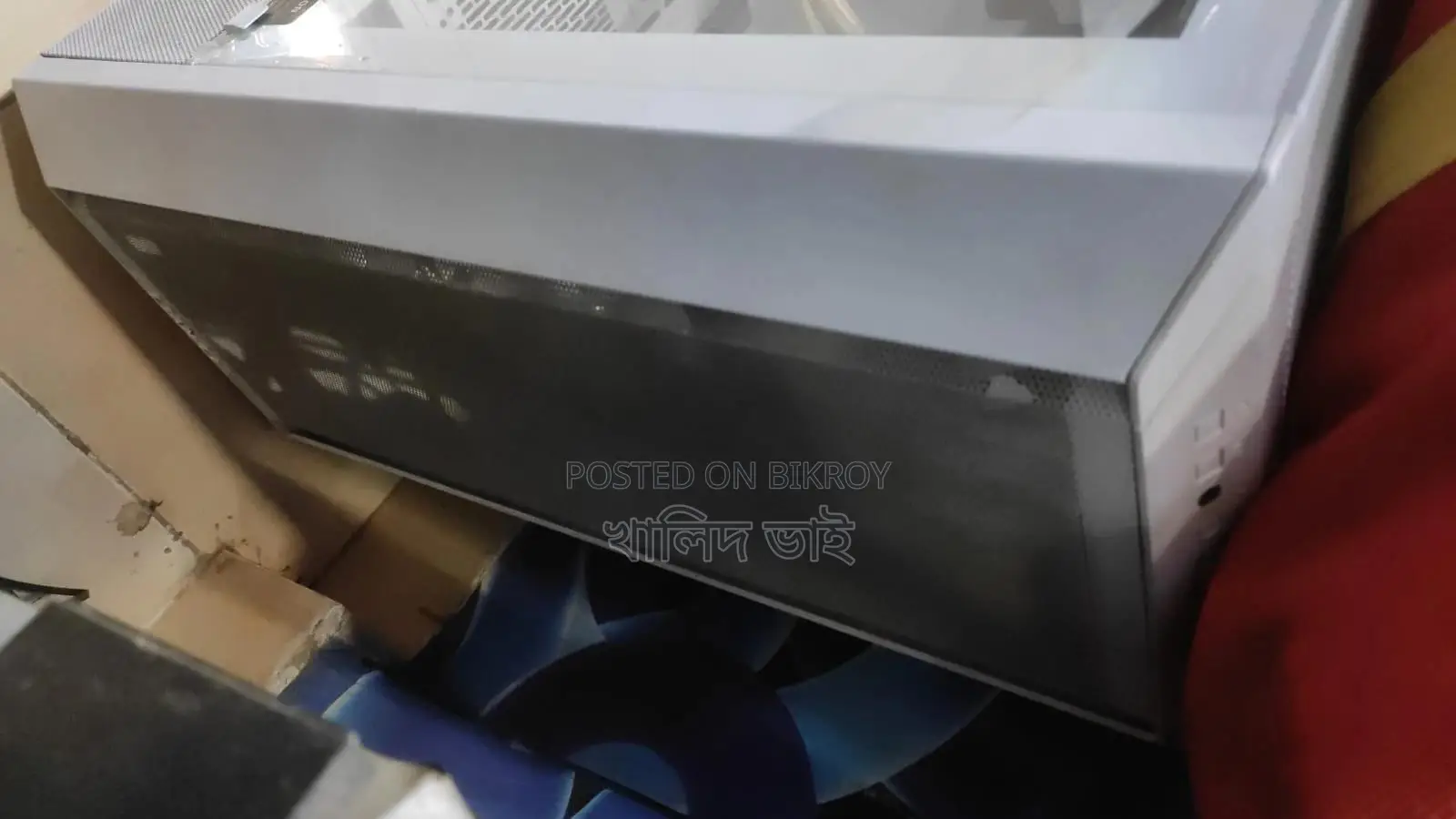Lian Li RGB Gaming PC Casing and RGB Cooling Fan - Excellent Condition