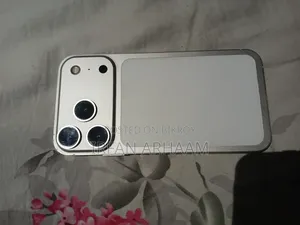 Apple iPhone XR 128 GB White