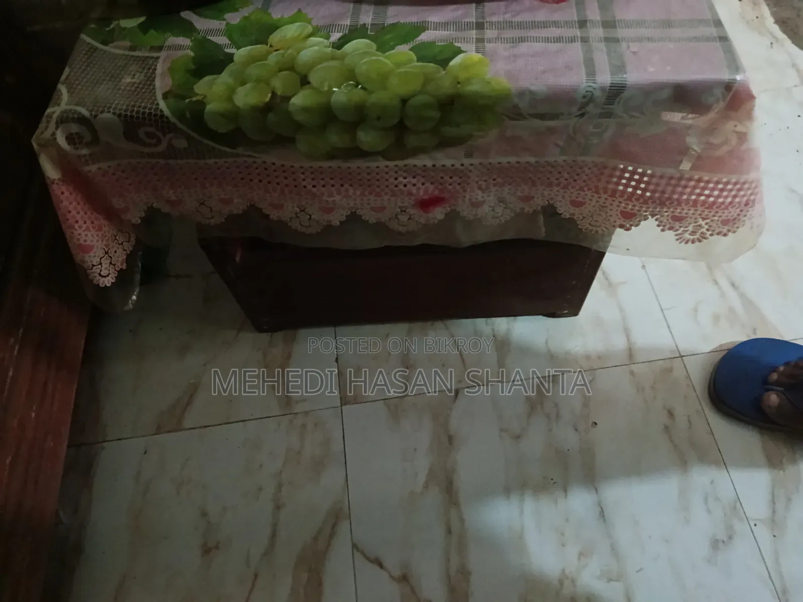 Sofa and Tea Table Set