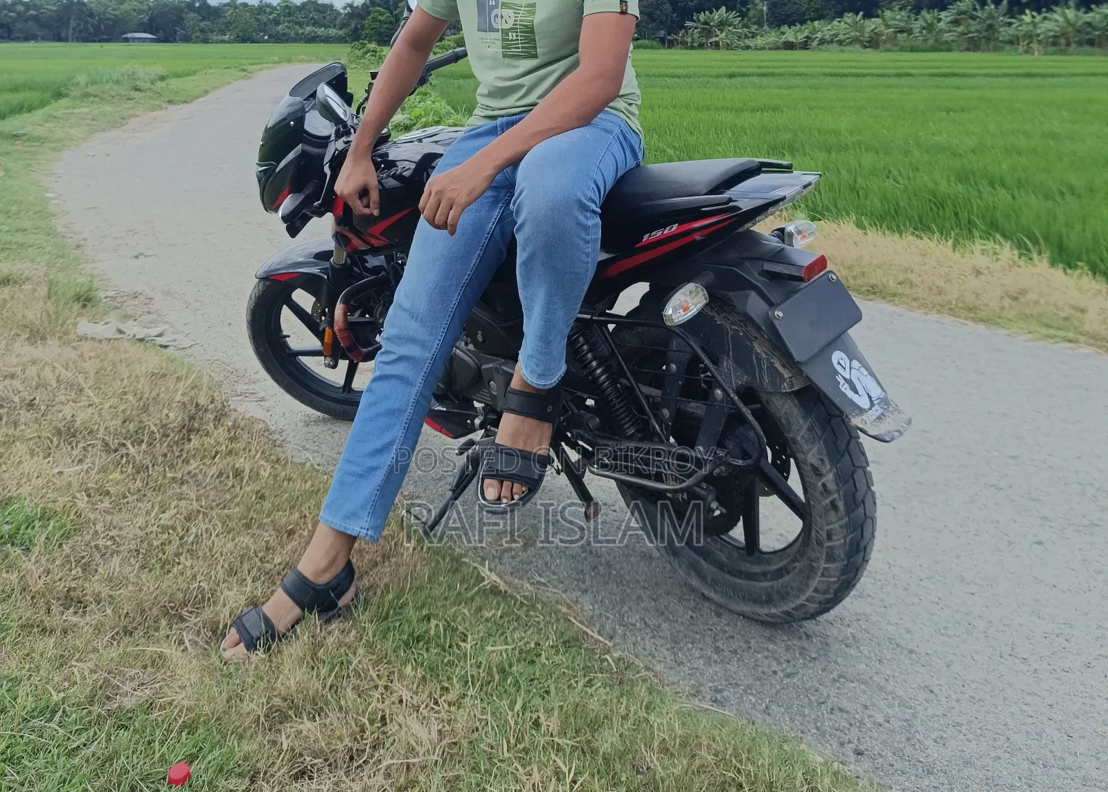 Bajaj Pulsar 150 2021 Black