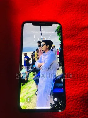 অ্যাপল আইফোন এক্সএস ২৫৬ জিবি সাদা