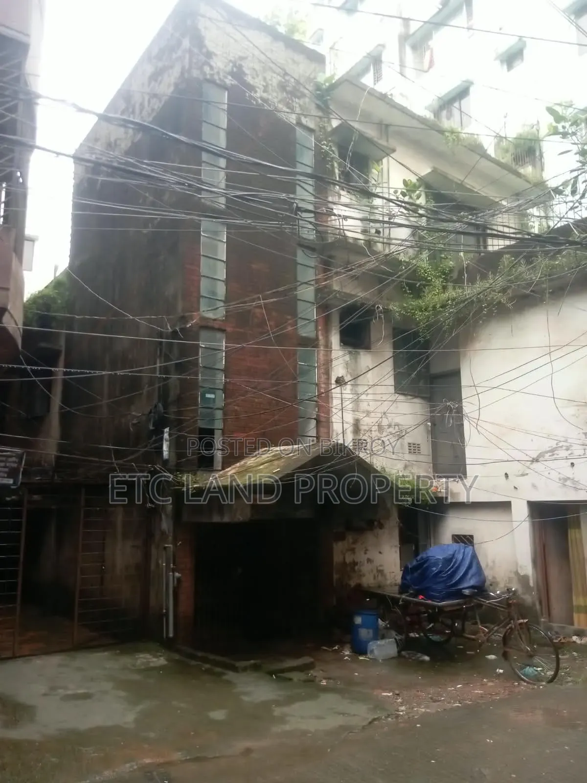 মণিপুরিপাড়া, ফার্মগেট-এ ৭ বেডরুমের বাড়ি বিক্রয়