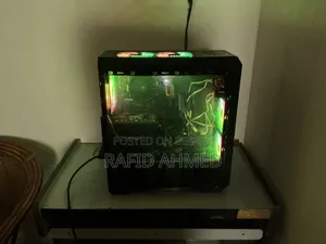 Desktop Computer MSI model 8GB AMD Ryzen 3 HDD 1T