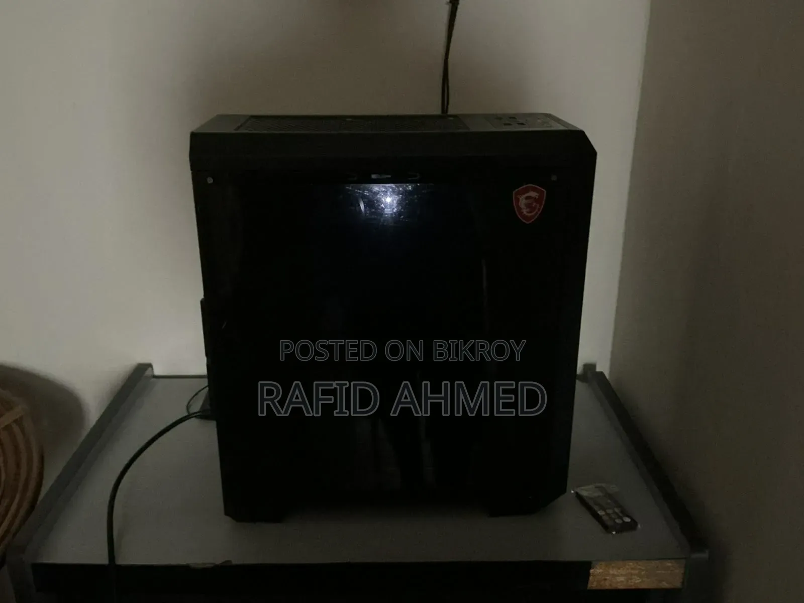 Desktop Computer MSI model 8GB AMD Ryzen 3 HDD 1T