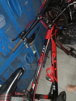 নতুন সাইকেল এক মাস ব্যবহার করা হয়েছে অ্যালুমিনিয়াম বাড়ি
