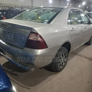 Toyota Corolla 2005 Silver
