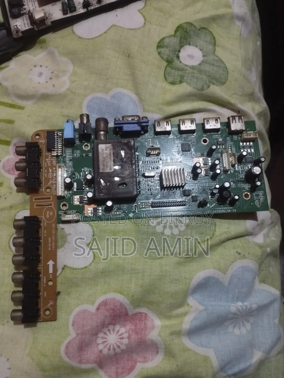 Selling TV Parts including LED TV Mainboard, Power Board & Speaker