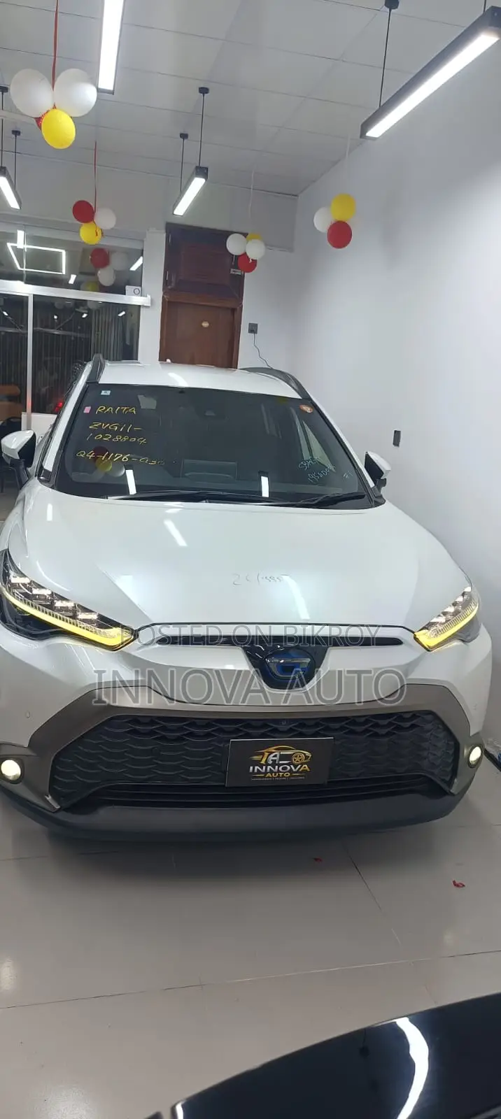 Toyota Corolla Cross 1.8 Hybrid AWD 2022 Pearl