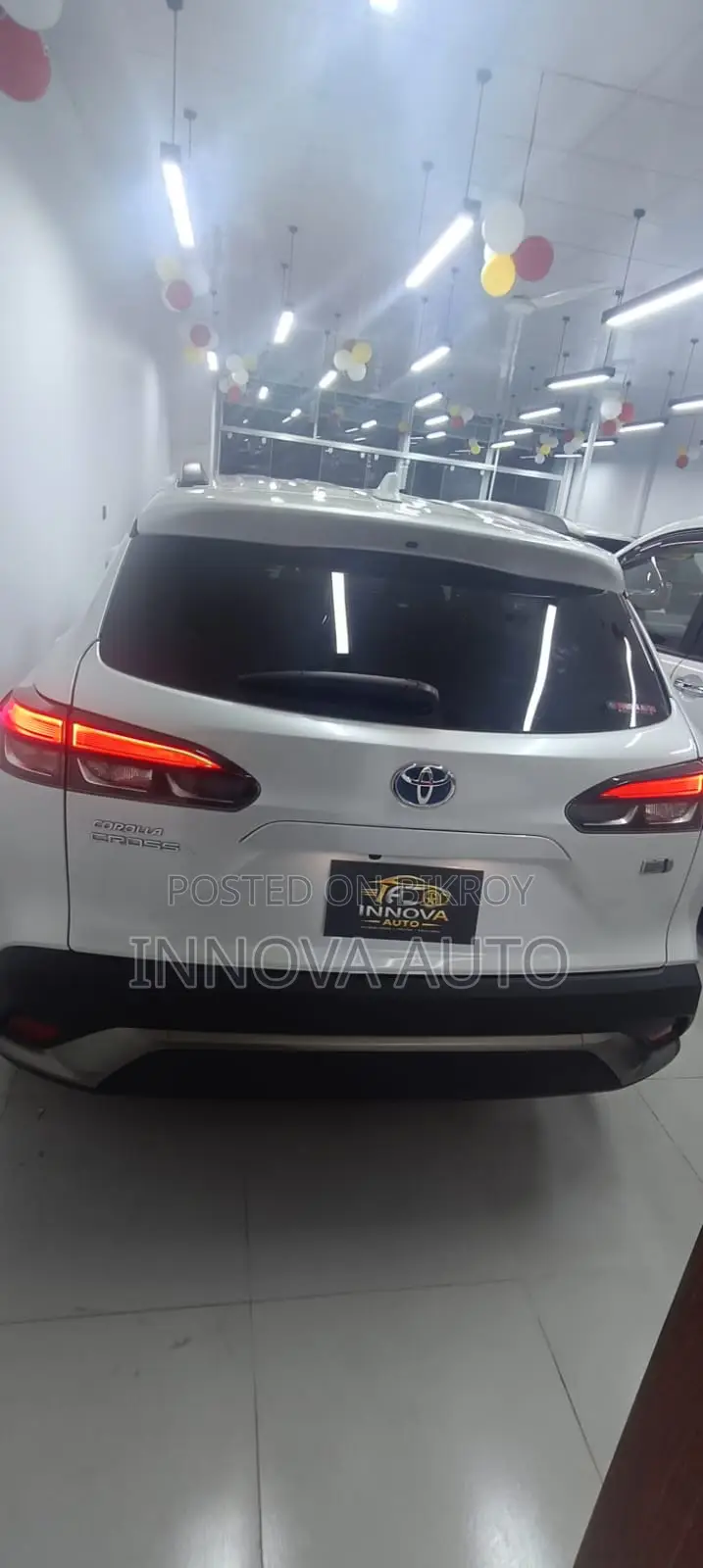 Toyota Corolla Cross 1.8 Hybrid AWD 2022 Pearl